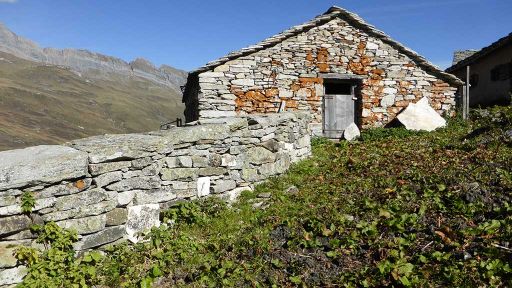 Trockemauern Alp Amperfreila